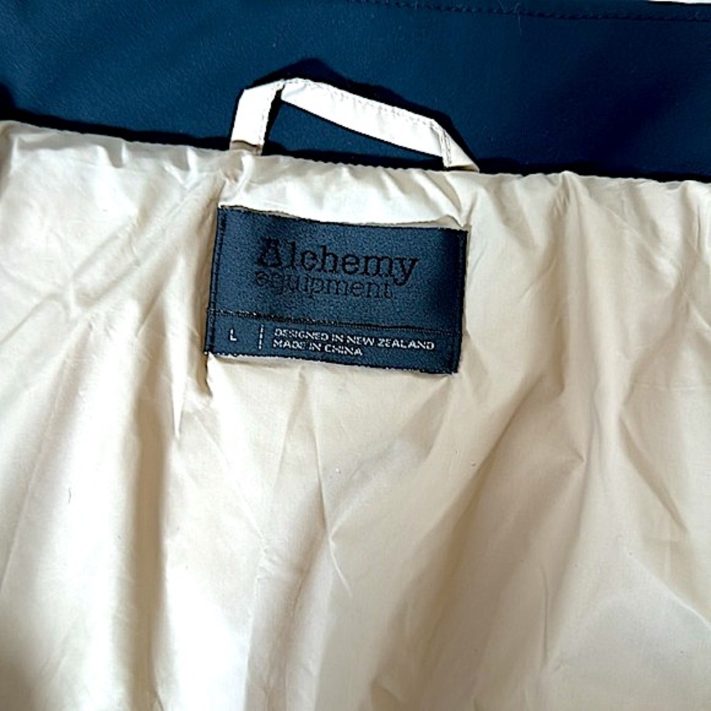 Men's Alchemy Equipment Insulated Jacket! - Picture 7 of 10